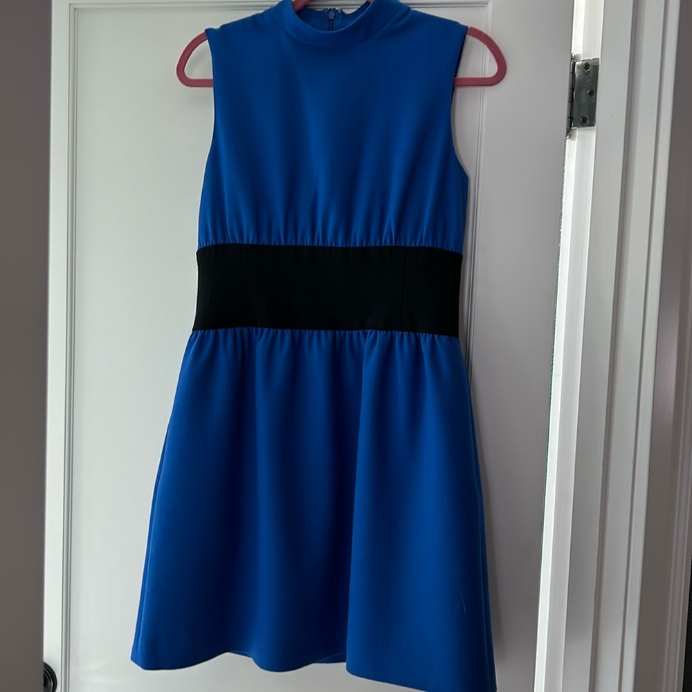 Blue sleeveless wool dress